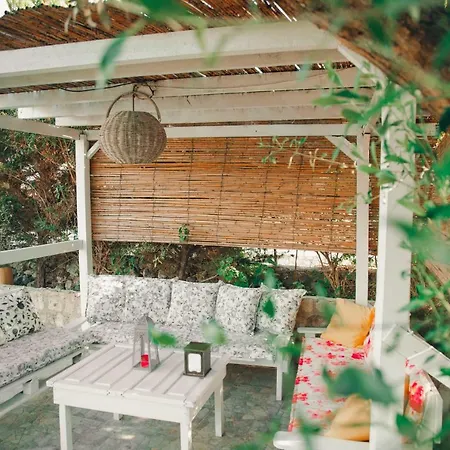 Bed & Breakfast Zeren Alacati Çeşme